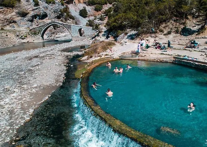 Dhimitrulla Guest-house