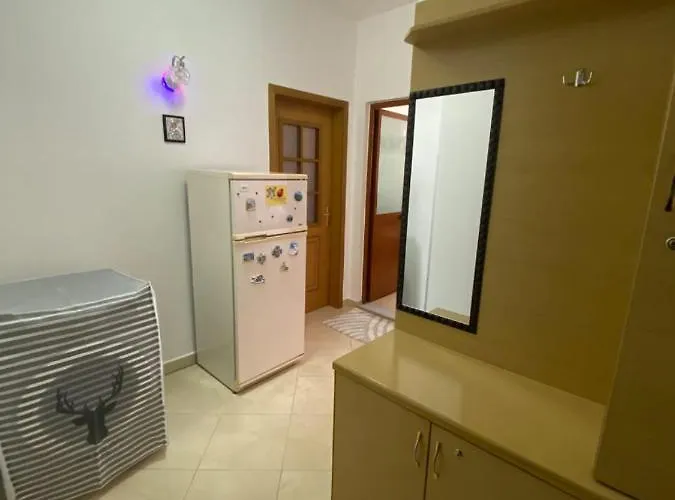 Dhimitrulla Guest-house Appartamento Përmet